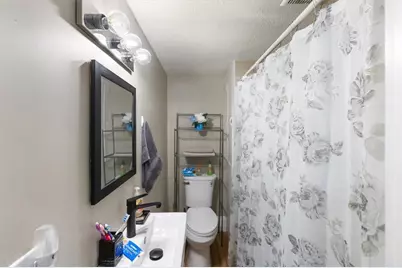 82 Pond Street, West Warwick, RI 02893 - Photo 23
