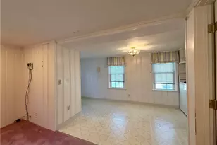 117 Namquid Dr, Warwick, RI 02888 - Photo 13