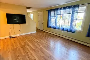 11 Pawtucket Ave, Bristol, RI 02809 - Photo 5