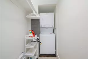 8 Cross St, Newport, RI 02840 - Photo 21