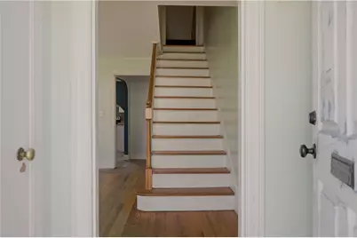 26 West Lawn Avenue, Pawtucket, RI 02860 - Photo 3