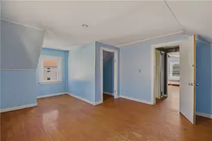 26 W Lawn Ave, Pawtucket, RI 02860 - Photo 21