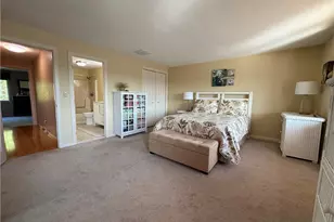 35 Waterview Dr, Smithfield, RI 02917 - Photo 15