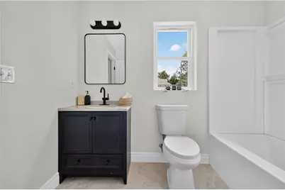 31 Tucker Street, Warwick, RI 02886 - Photo 11