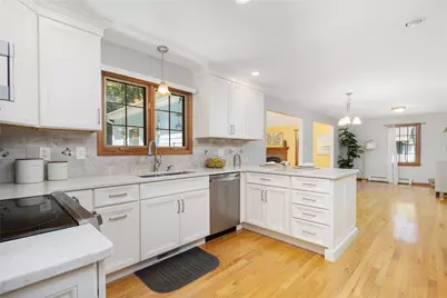 86 Wickham Road, North Kingstown, RI 02852 - Photo 11