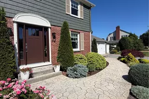 39 Merry Mount Dr, Warwick, RI 02888 - Photo 5