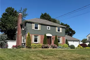 39 Merry Mount Dr, Warwick, RI 02888 - Photo 3