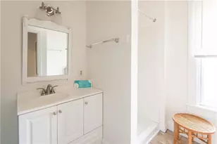 11 Brewer St, Newport, RI 02840 - Photo 11