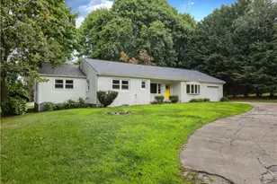 278 Green End Ave, Middletown, RI 02842 - Photo 1