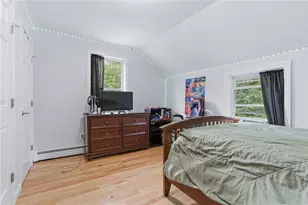 224 Francis Ave, North Providence, RI 02904 - Photo 9