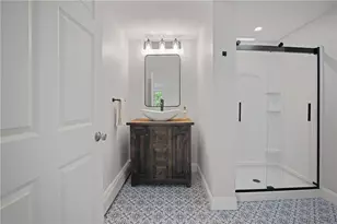 7 Heritage Rd, Bristol, RI 02809 - Photo 25