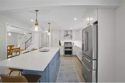 7 Heritage Road, Bristol, RI 02809 - Photo 5
