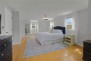 7 Heritage Rd, Bristol, RI 02809 - Photo 27