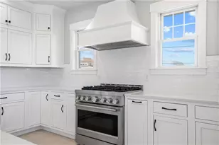 2 Sedge Ct, Narragansett, RI 02882 - Photo 15