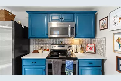 51 Torrington Drive, Warwick, RI 02889 - Photo 11
