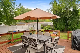 51 Torrington Dr, Warwick, RI 02889 - Photo 29