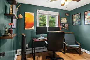 51 Torrington Dr, Warwick, RI 02889 - Photo 21