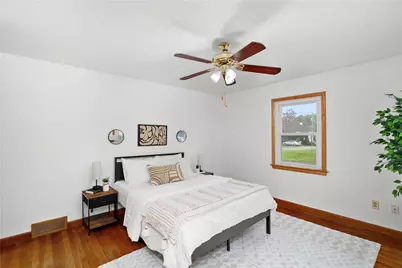 27 Gorizia Street, Pawtucket, RI 02860 - Photo 13