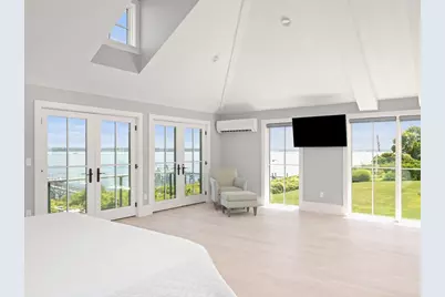 1058 East Shore Road, Jamestown, RI 02835 - Photo 13
