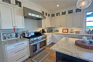 1508 Dorry's Cove Rd, Block Island, RI 02807 - Photo 21