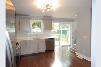 52 Hillwood Street, Cranston, RI 02920 - Photo 9