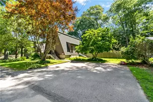 10 Partridge Dr, Exeter, RI 02822 - Photo 3