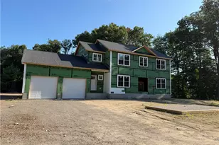 69 Orchard Ave, Johnston, RI 02919 - Photo 3