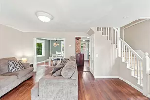 123 Bellman Ave, Warwick, RI 02889 - Photo 11