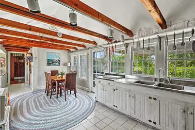 176 Browning Street, South Kingstown, RI 02879 - Photo 11