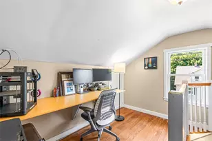 10 Wannisett Ave, East Providence, RI 02915 - Photo 19