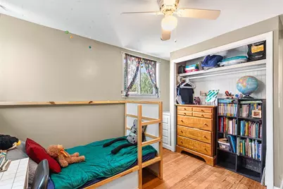 10 Wannisett Avenue, East Providence, RI 02915 - Photo 11