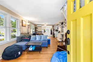 10 Wannisett Ave, East Providence, RI 02915 - Photo 3