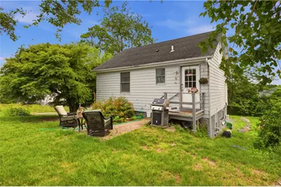 226 Turnpike Avenue, Portsmouth, RI 02871 - Photo 45