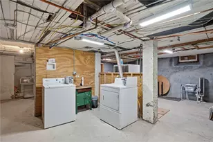 45 Forest St, Providence, RI 02906 - Photo 21