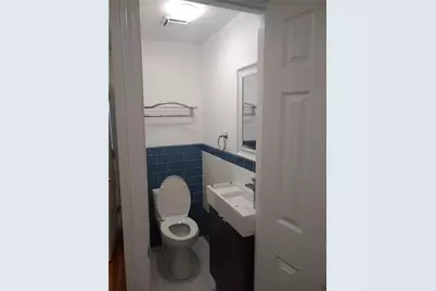 27 Mount Vernon Street #1, Newport, RI 02840 - Photo 15