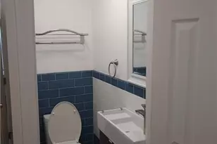 27 Mt Vernon St, Newport, RI 02840 - Photo 15