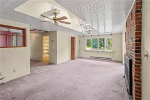20 Colonial Village Rd, Hopkinton, RI 02804 - Photo 27
