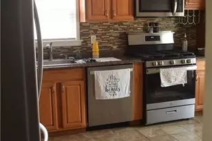 80 Martin St, Pawtucket, RI 02861 - Photo 11