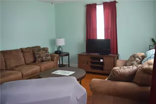 80 Martin St, Pawtucket, RI 02861 - Photo 3
