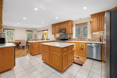 10 Oak Hill Road, Scituate, RI 02831 - Photo 11