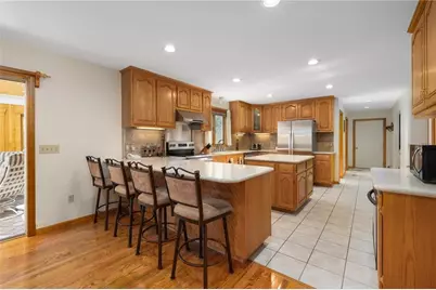 10 Oak Hill Road, Scituate, RI 02831 - Photo 15