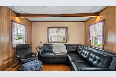 979 Toll Gate Road, Warwick, RI 02886 - Photo 5