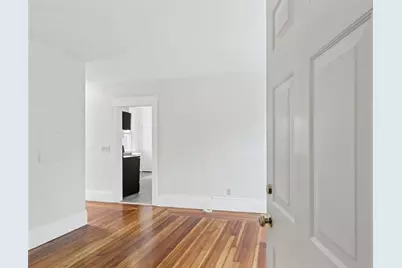 543 Lloyd Avenue #5, Providence, RI 02906 - Photo 5