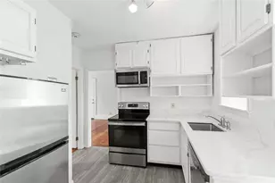 543 Lloyd Ave, Providence, RI 02906 - Photo 11