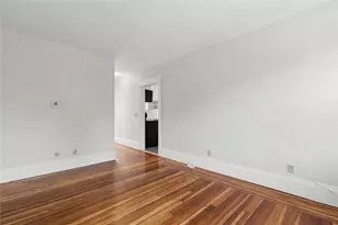 543 Lloyd Ave, Providence, RI 02906 - Photo 9