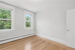 543 Lloyd Ave, Providence, RI 02906 - Photo 15