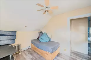 117 Gray St, Providence, RI 02909 - Photo 15