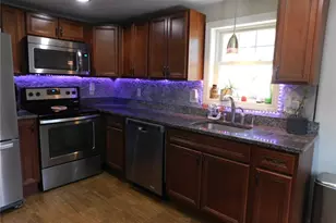8 Kingstown Rd, Richmond, RI 02898 - Photo 3