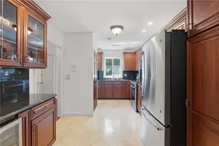 4100 Post Rd, Warwick, RI 02886 - Photo 11