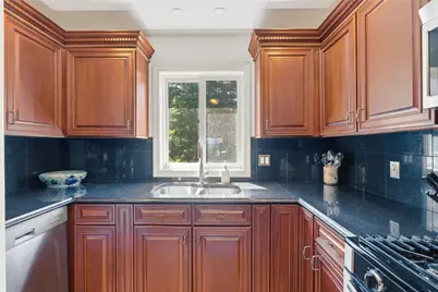 4100 Post Road #2, Warwick, RI 02886 - Photo 9